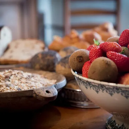 Le Reve D'aghon Et Restaurant לינה וארוחת בוקר 4*