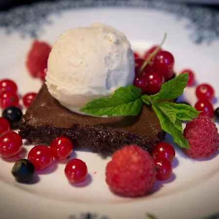 Le Reve D'aghon Et Restaurant 바네르드비고르