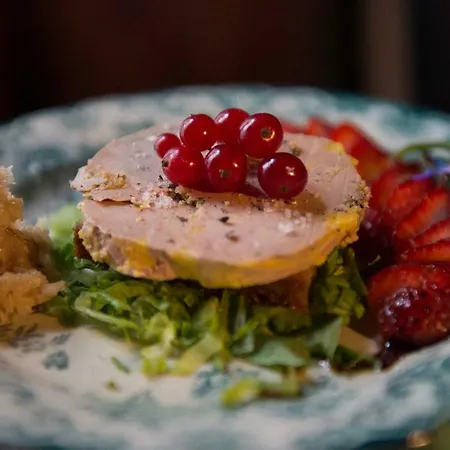 Le Reve D'aghon Et Restaurant בנרס-דה-ביגור